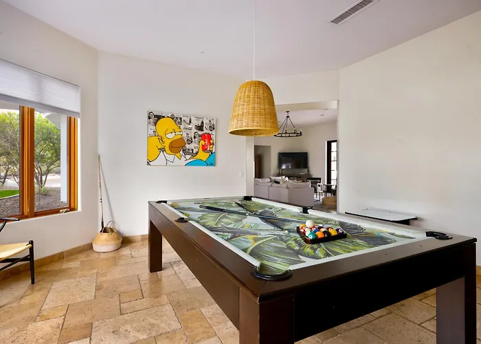 Entertainers Paradise Arcadegolf Simupickleballtheatergymswim-up Bar *